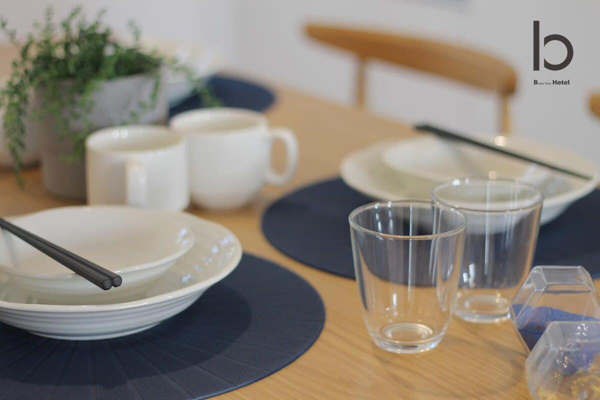 Bhotel Heiwaodori 702 - Huge Apt In Famous Hiroshima Dori For 6P Buitenkant foto